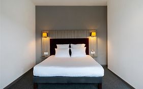 Nemea Appart Hotel Elypseo Strasbourg Port